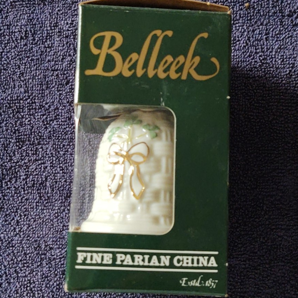 Beleek Ireland china Kylemore Bell